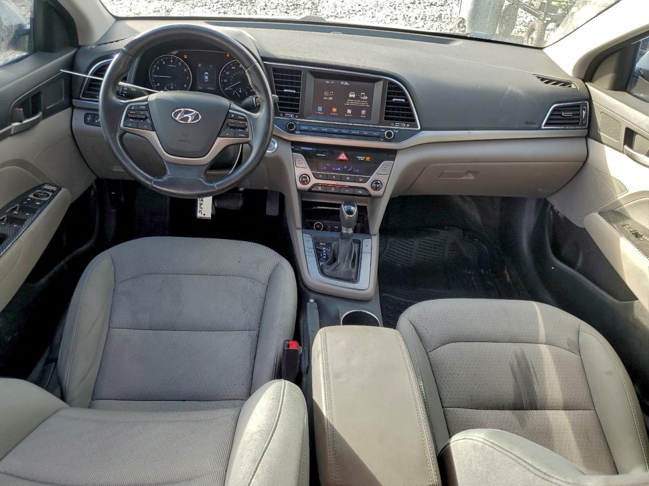 2017 HYUNDAI ELANTRA SE photo 15