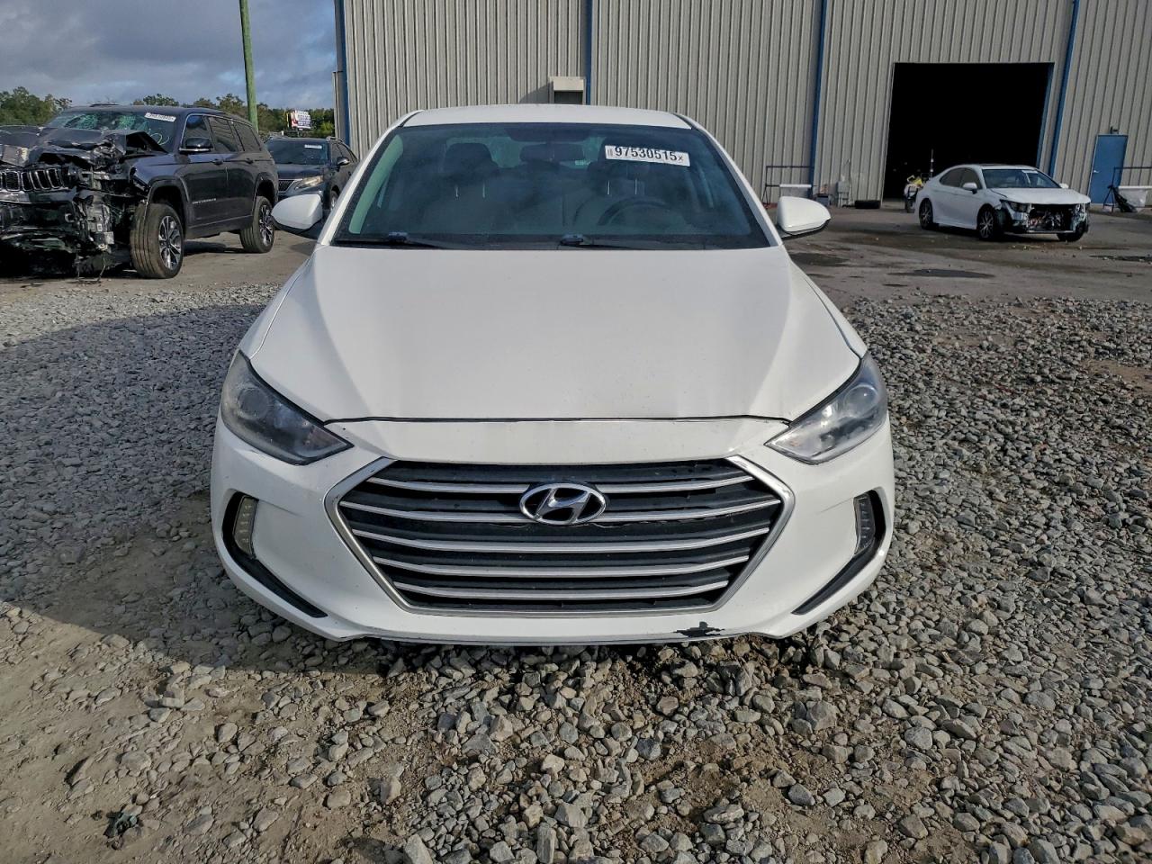 2017 HYUNDAI ELANTRA SE photo 9