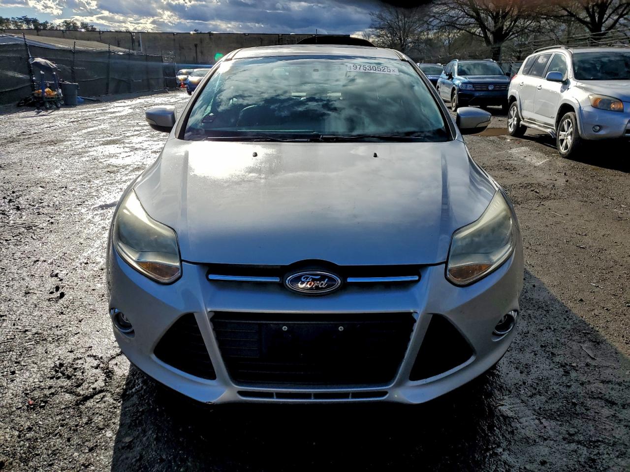 2014 FORD FOCUS SE photo 9