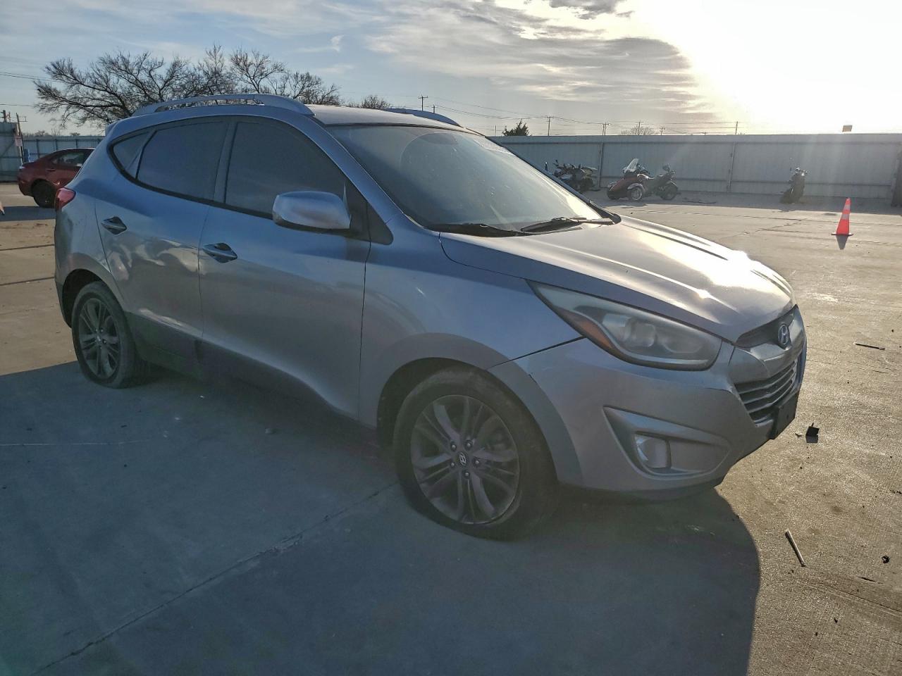 2015 HYUNDAI TUCSON SE photo 10