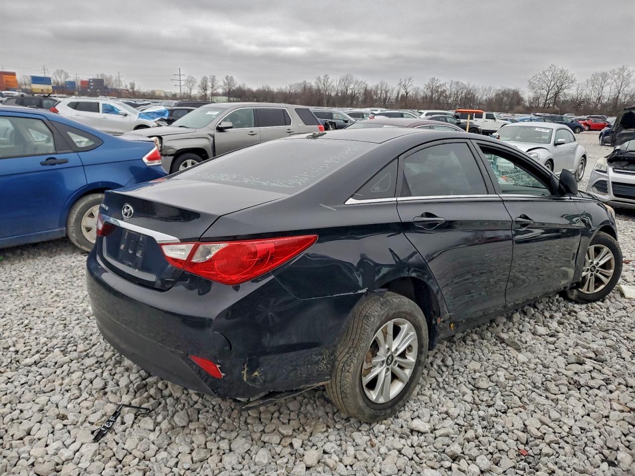 2014 HYUNDAI SONATA GLS photo 7
