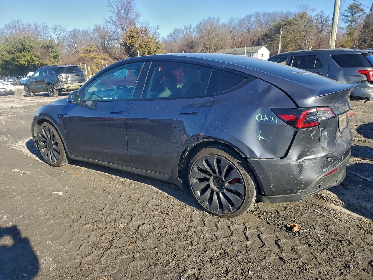 2021 TESLA MODEL Y photo 3