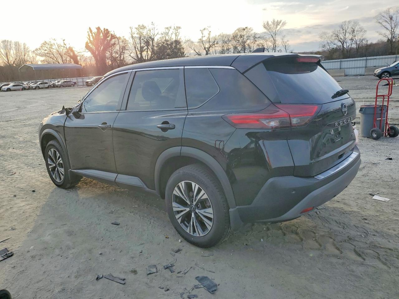 2023 NISSAN ROGUE SV photo 2