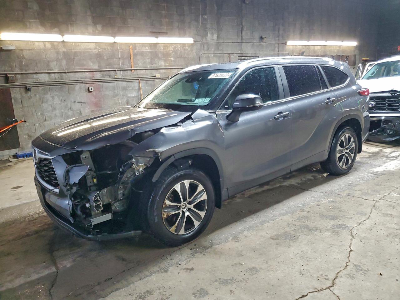 2023 TOYOTA HIGHLANDER