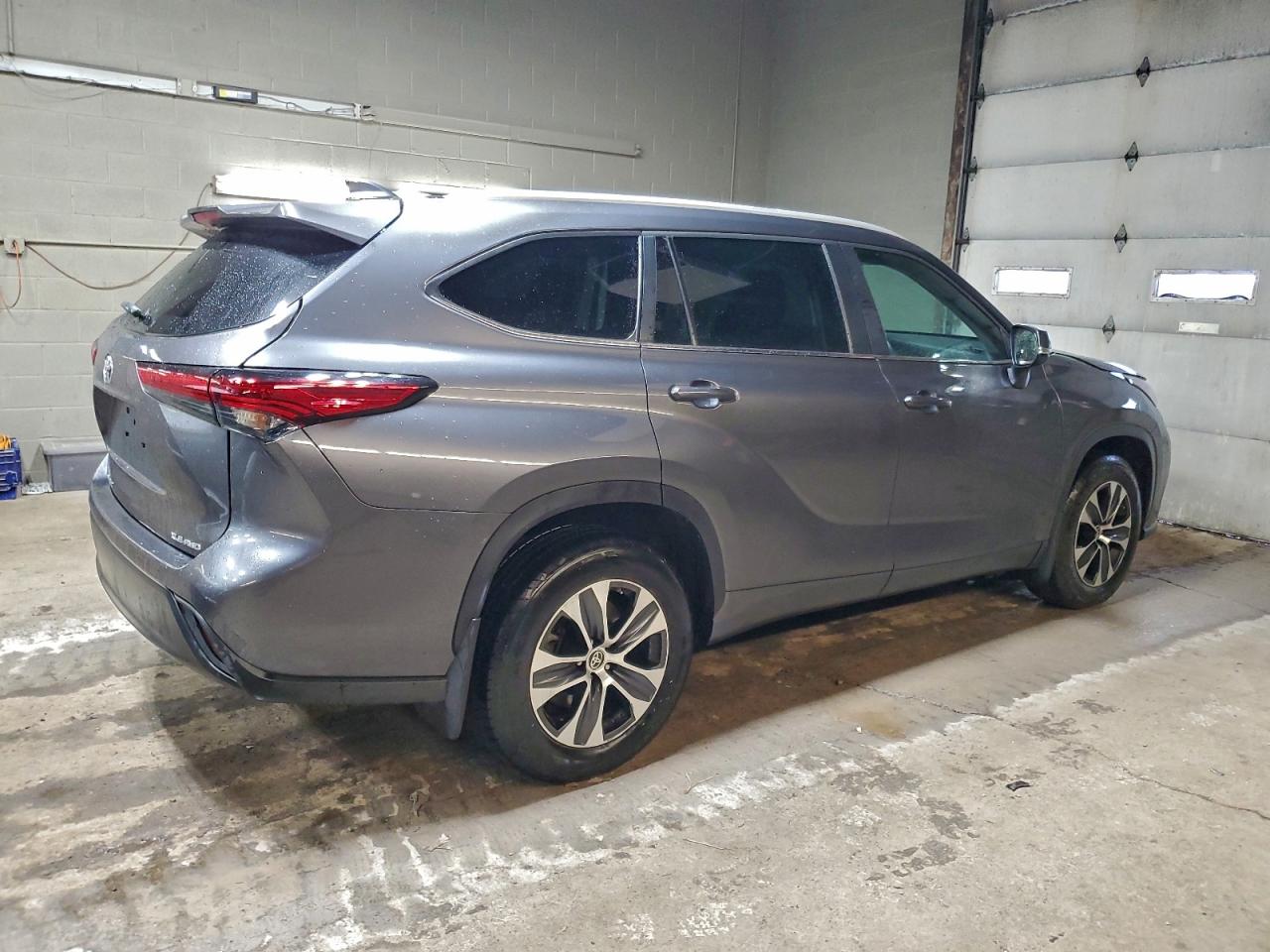2023 TOYOTA HIGHLANDER L photo 5