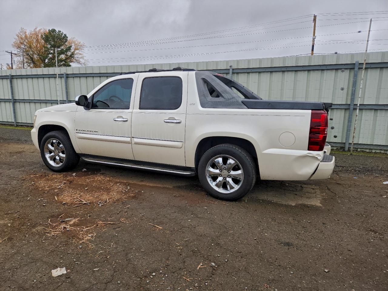 2008 CHEVROLET AVALANCHE C1500 photo 4