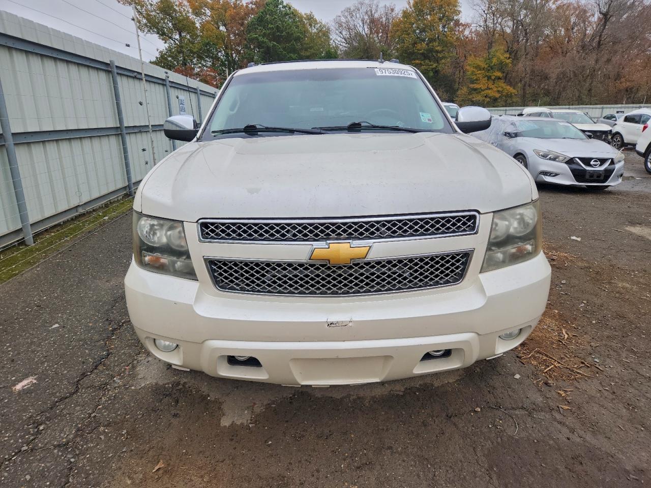2008 CHEVROLET AVALANCHE C1500 photo 13