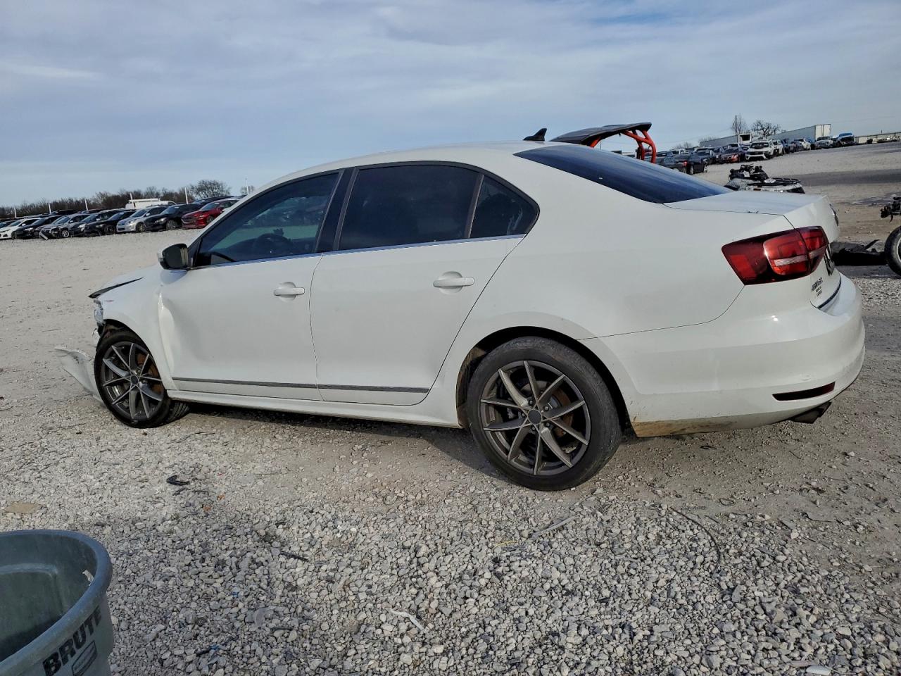 2017 VOLKSWAGEN JETTA SEL photo 3