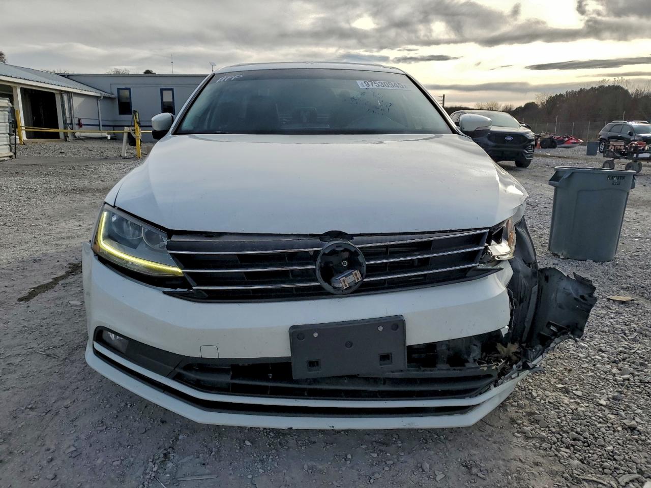2017 VOLKSWAGEN JETTA SEL photo 9