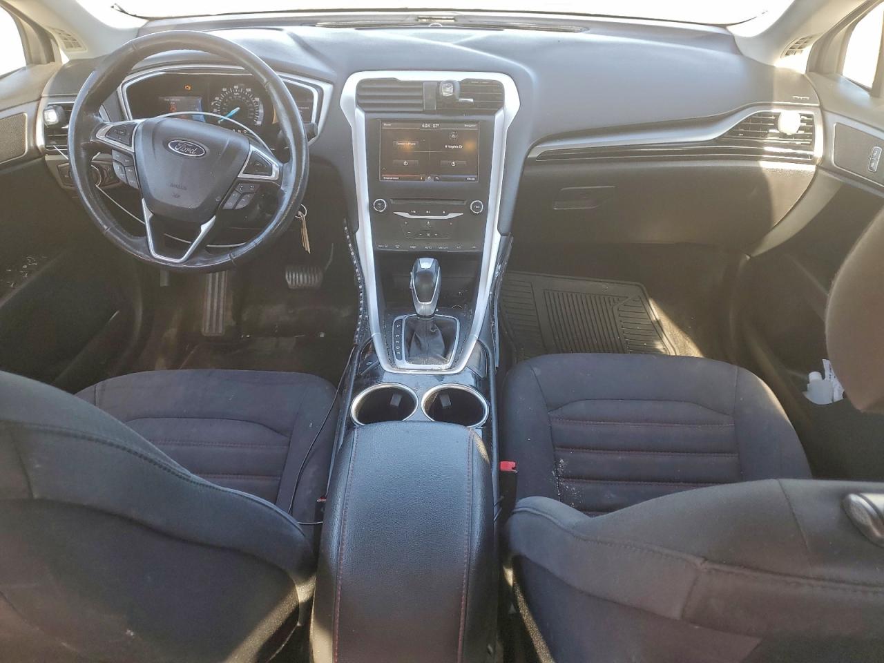 2013 FORD FUSION SE photo 22