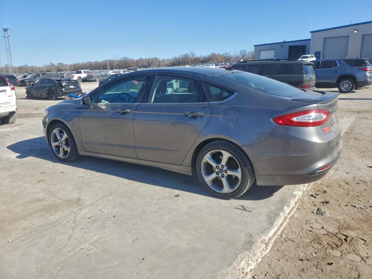 2013 FORD FUSION SE photo 4