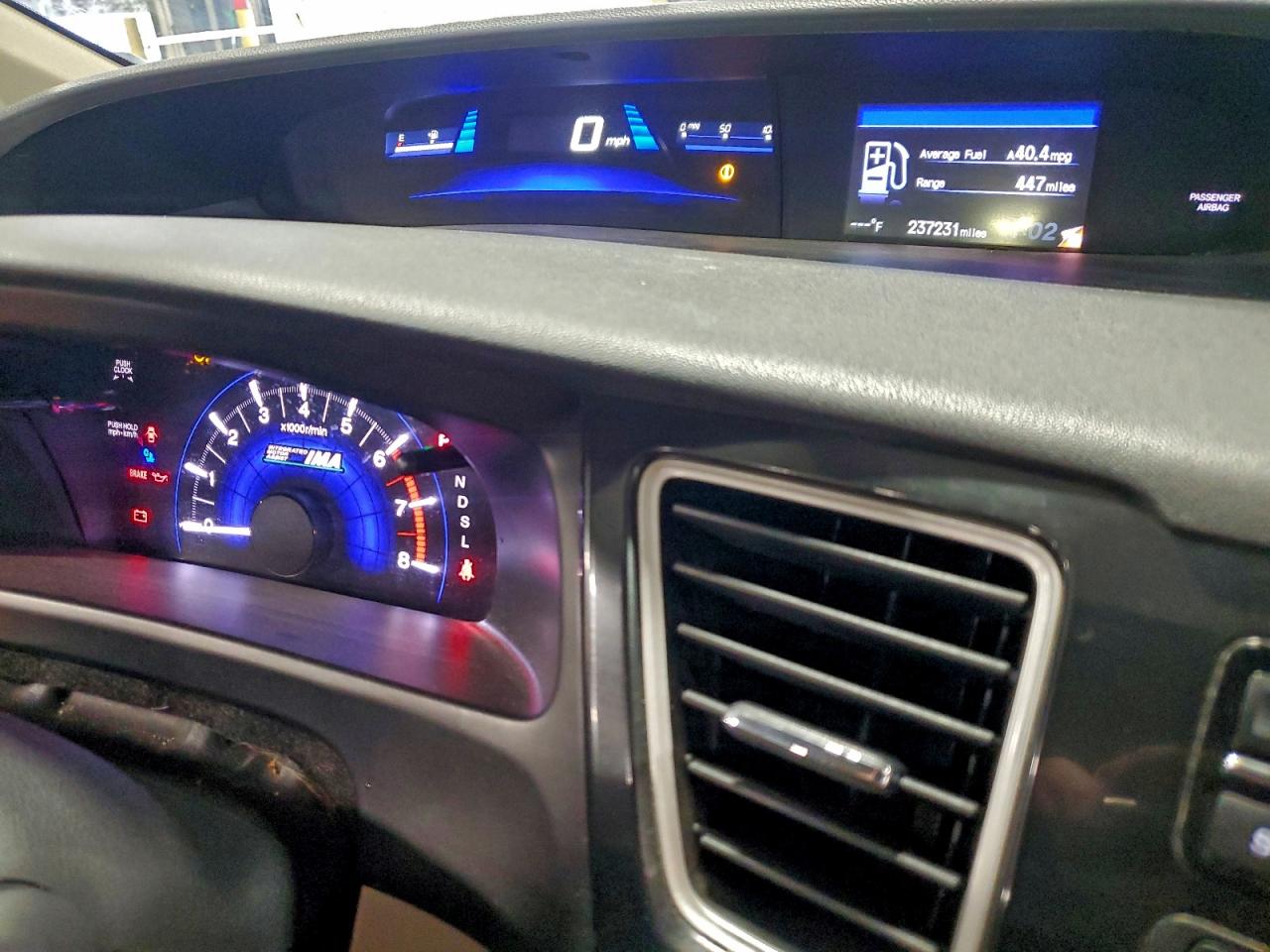 2013 HONDA CIVIC HYBRID L photo 25