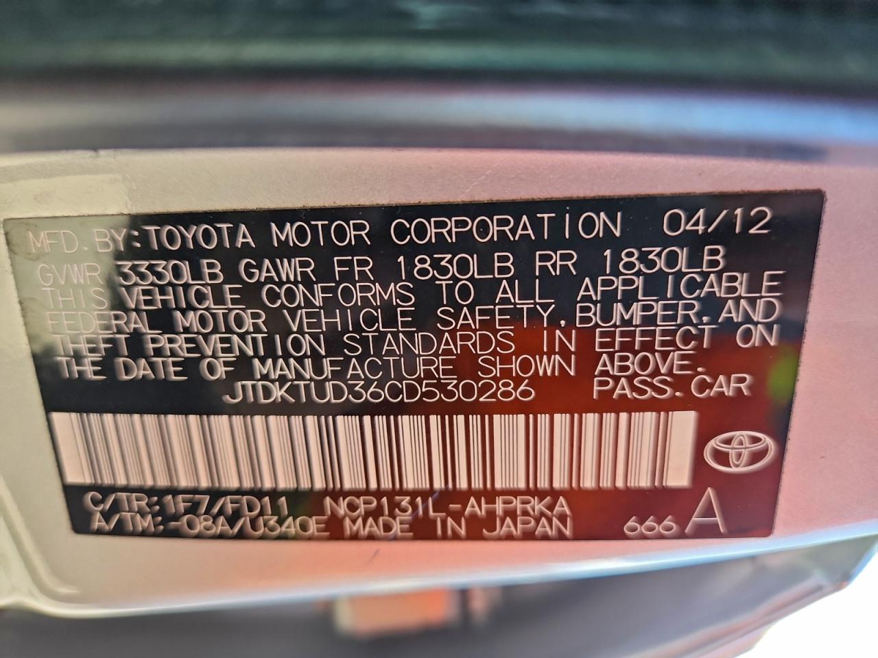 2012 TOYOTA YARIS photo 23