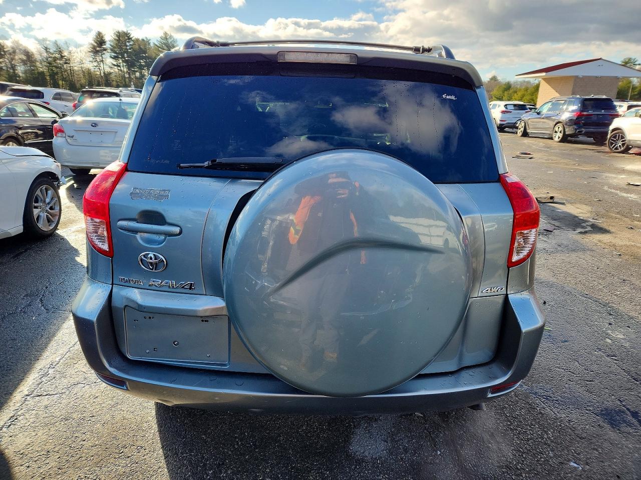 2007 TOYOTA RAV4 photo 11
