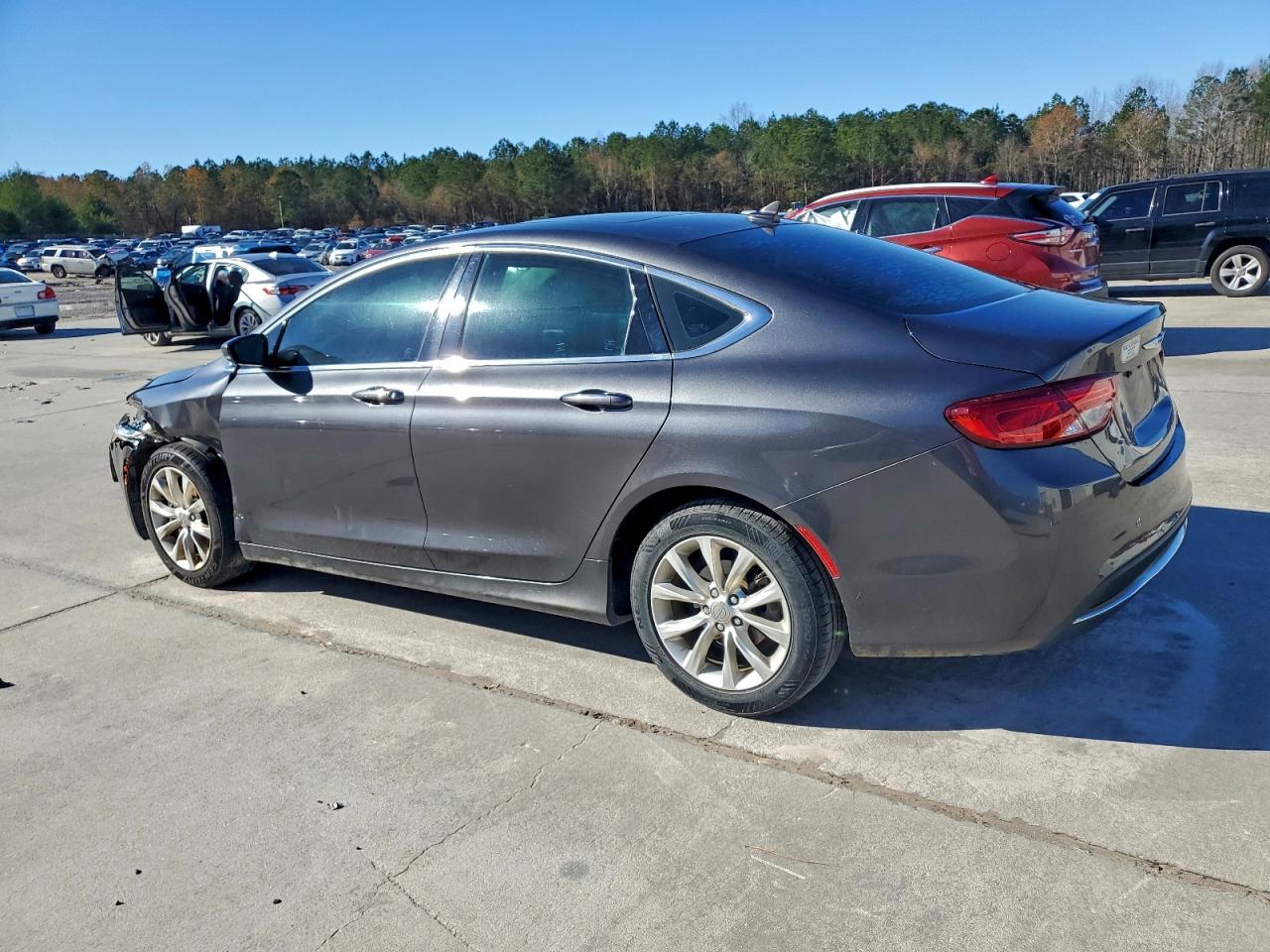 2015 CHRYSLER 200 C photo 3