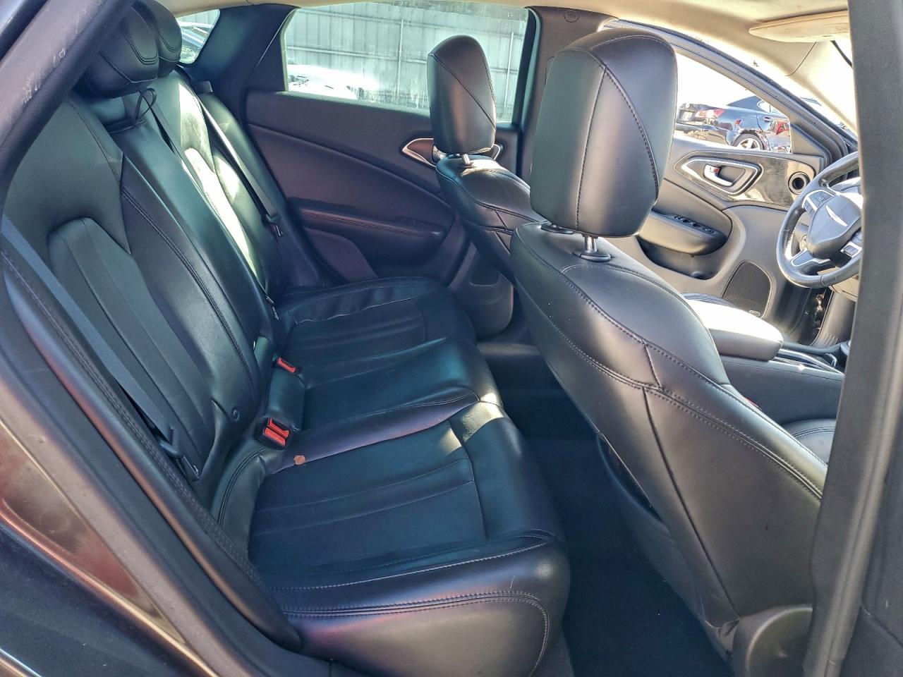 2015 CHRYSLER 200 C photo 19