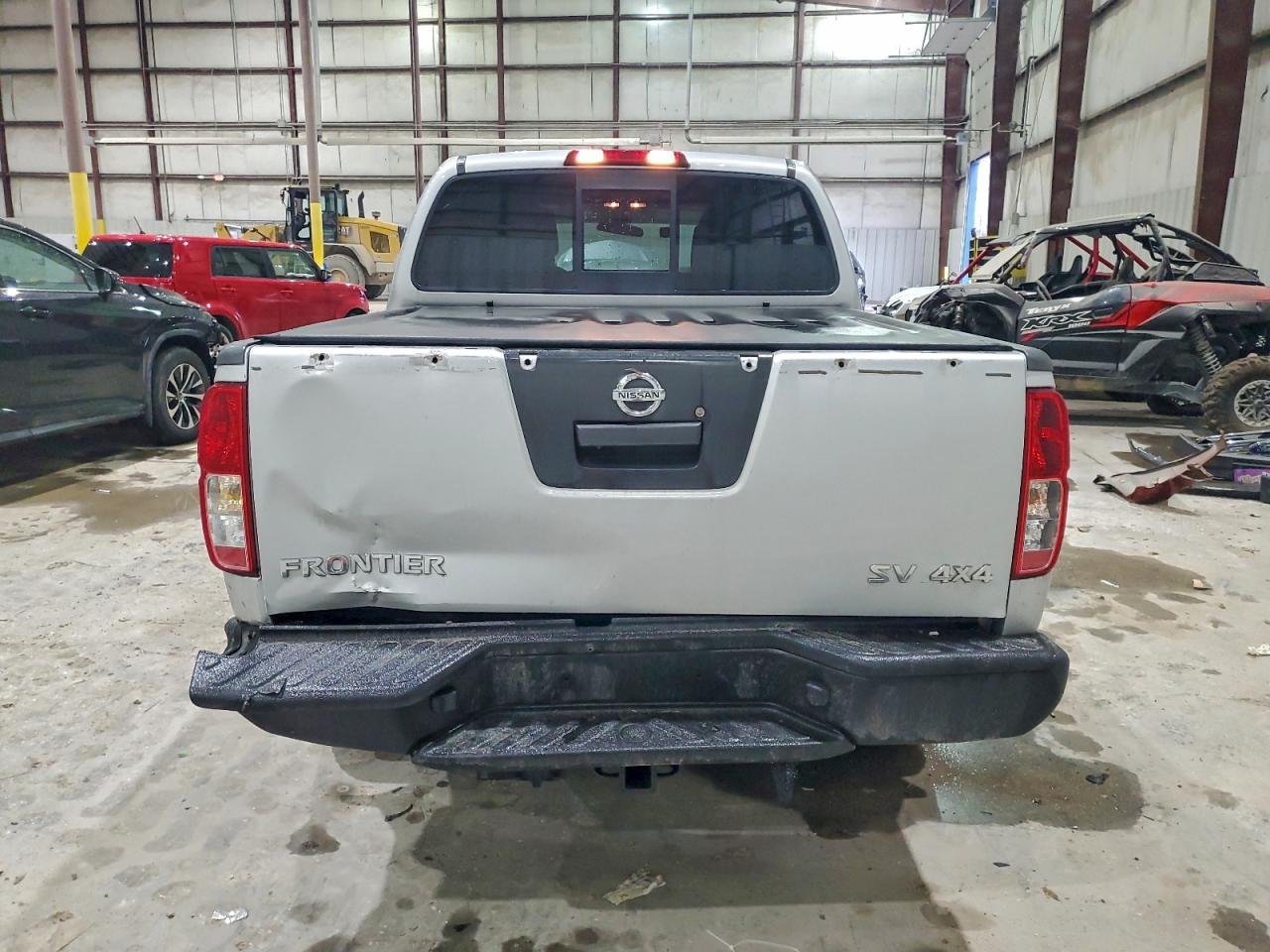 2018 NISSAN FRONTIER S photo 6