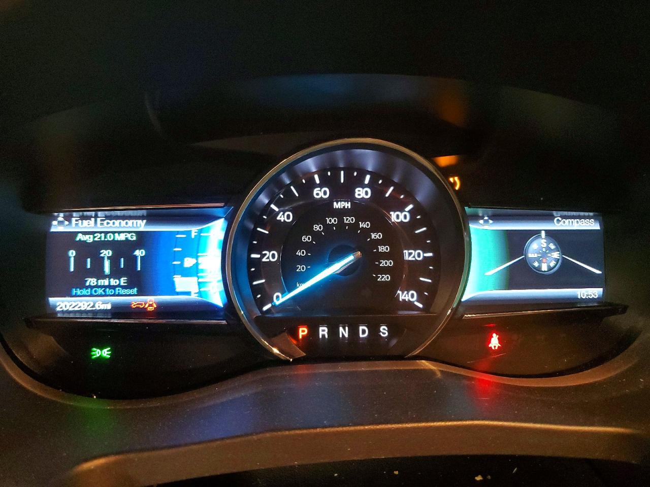 2016 FORD EXPLORER XLT photo 9