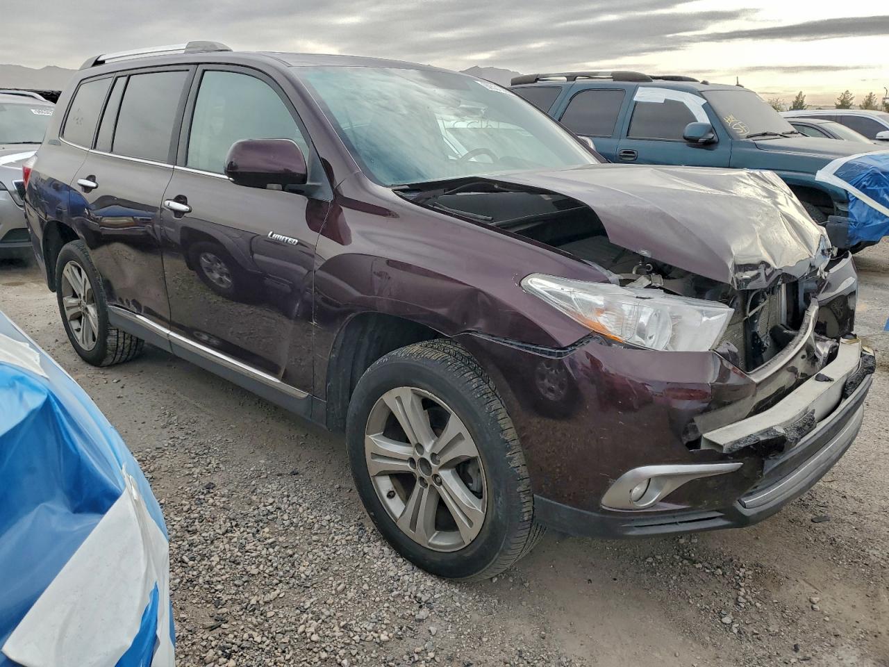 2012 TOYOTA HIGHLANDER LIMITED photo 4
