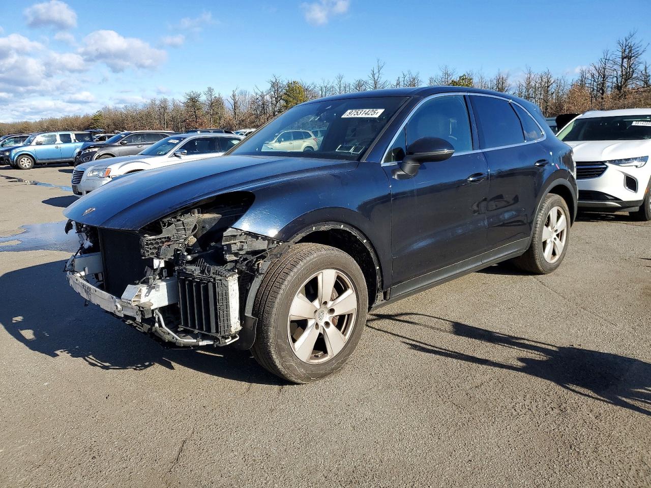 2019 PORSCHE CAYENNE