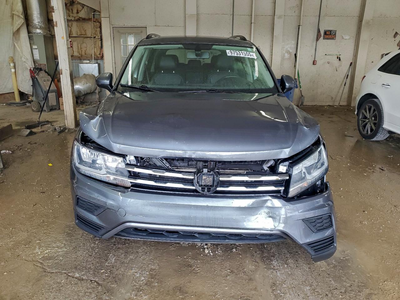 2021 VOLKSWAGEN TIGUAN SE photo 5