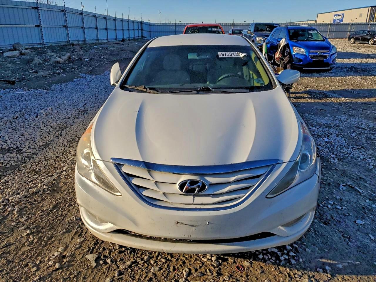 2013 HYUNDAI SONATA GLS photo 5