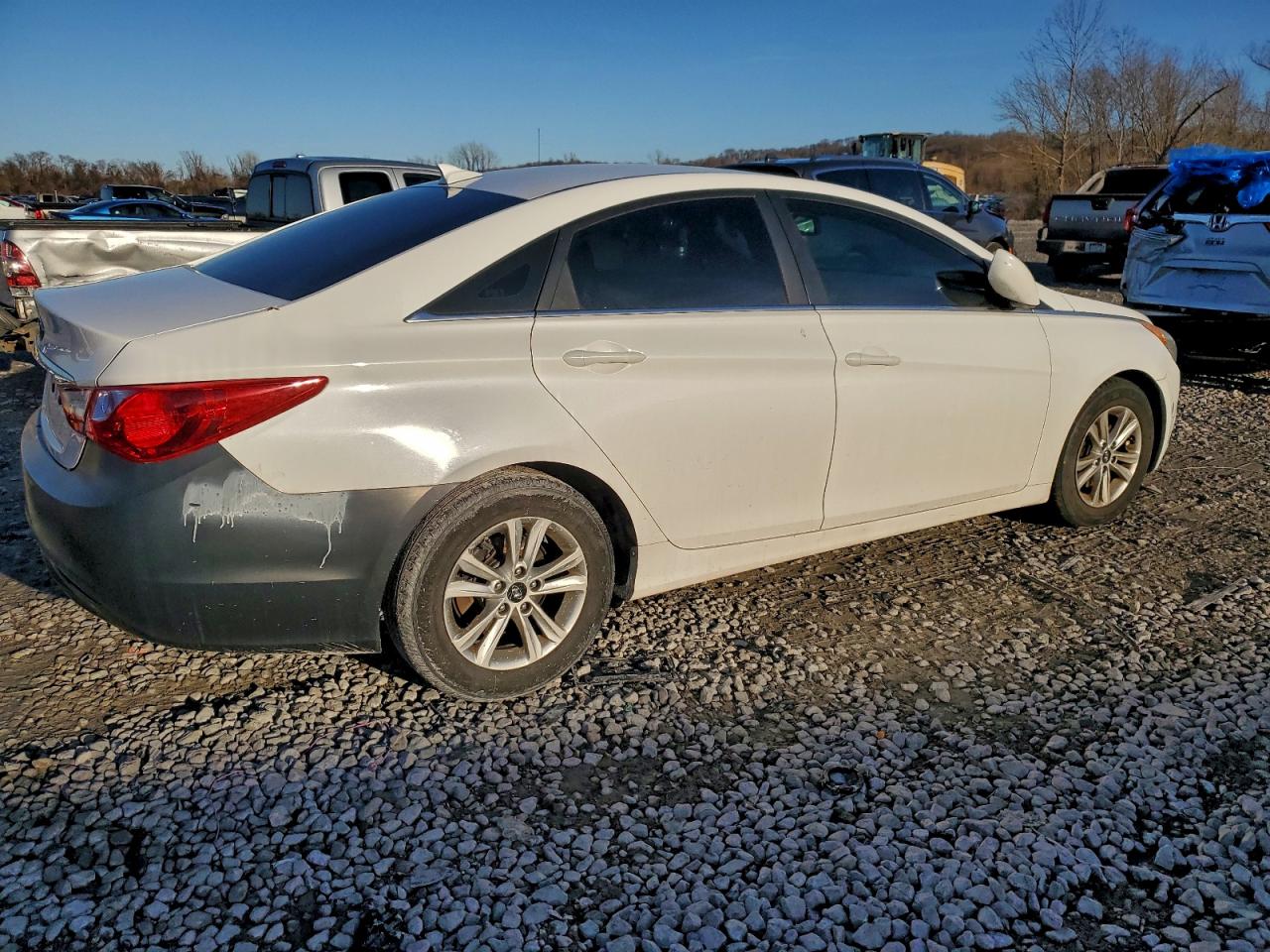 2013 HYUNDAI SONATA GLS photo 3