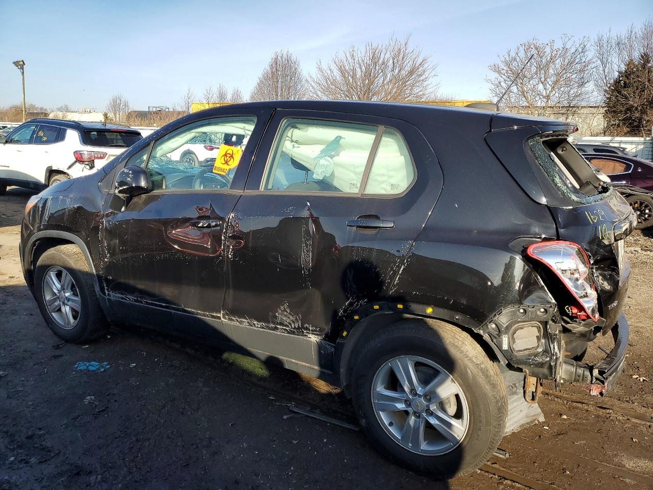 2020 CHEVROLET TRAX LS photo 4