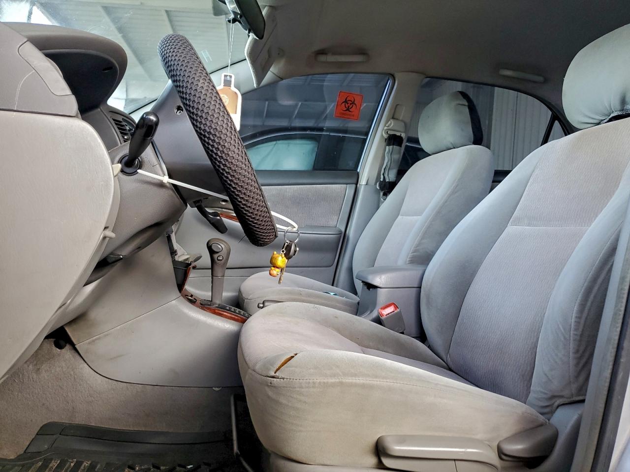 2007 TOYOTA COROLLA CE photo 7
