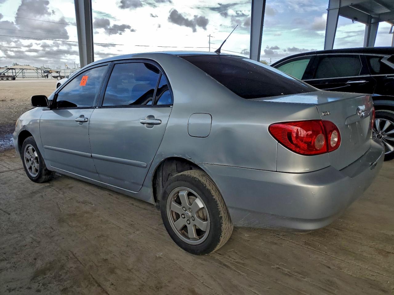 2007 TOYOTA COROLLA CE photo 2