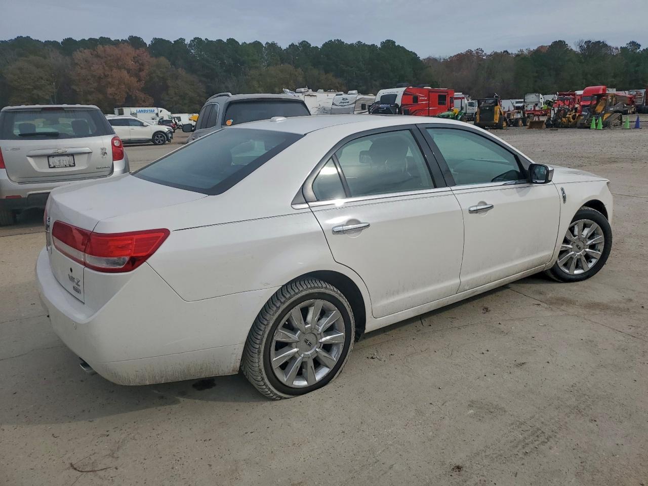 2012 LINCOLN MKZ photo 3