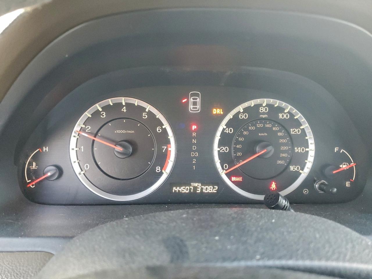 2010 HONDA ACCORD LX photo 9