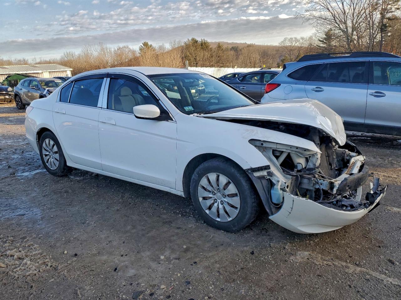 2010 HONDA ACCORD LX photo 4