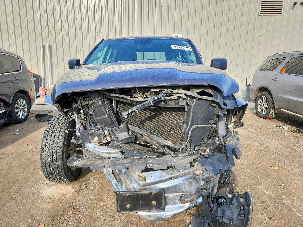 2018 RAM 1500 SLT photo 5