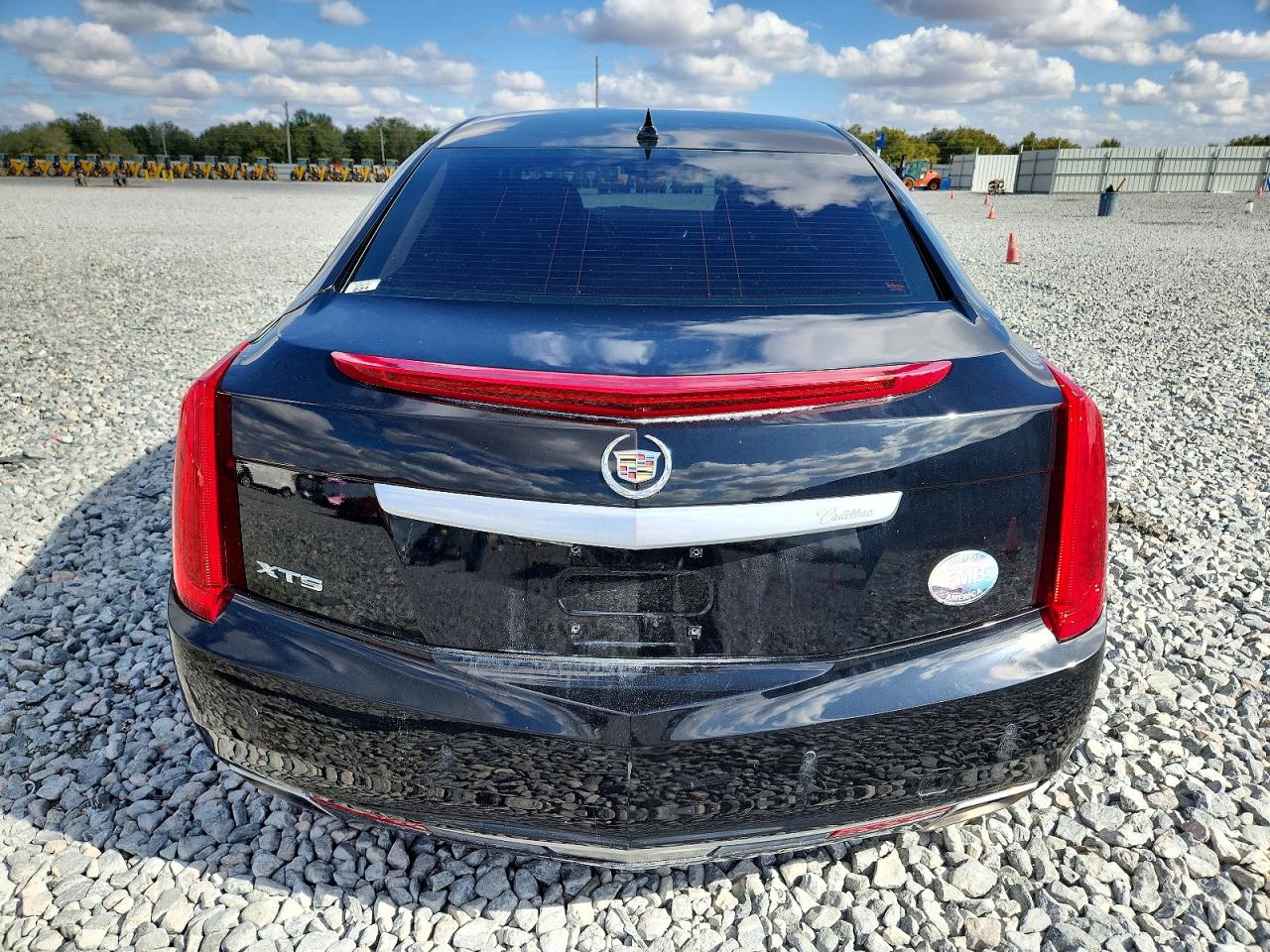 2013 CADILLAC XTS LUXURY COLLECTION photo 6