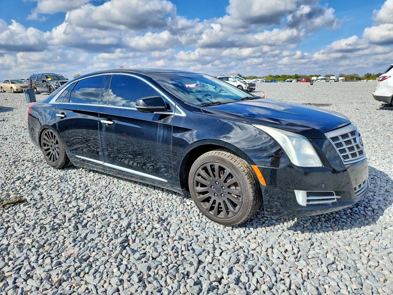2013 CADILLAC XTS LUXURY COLLECTION photo 4
