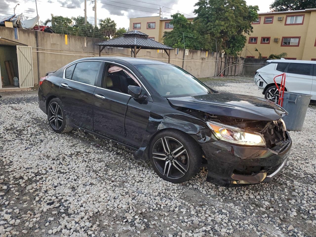 2016 HONDA ACCORD SPORT photo 4