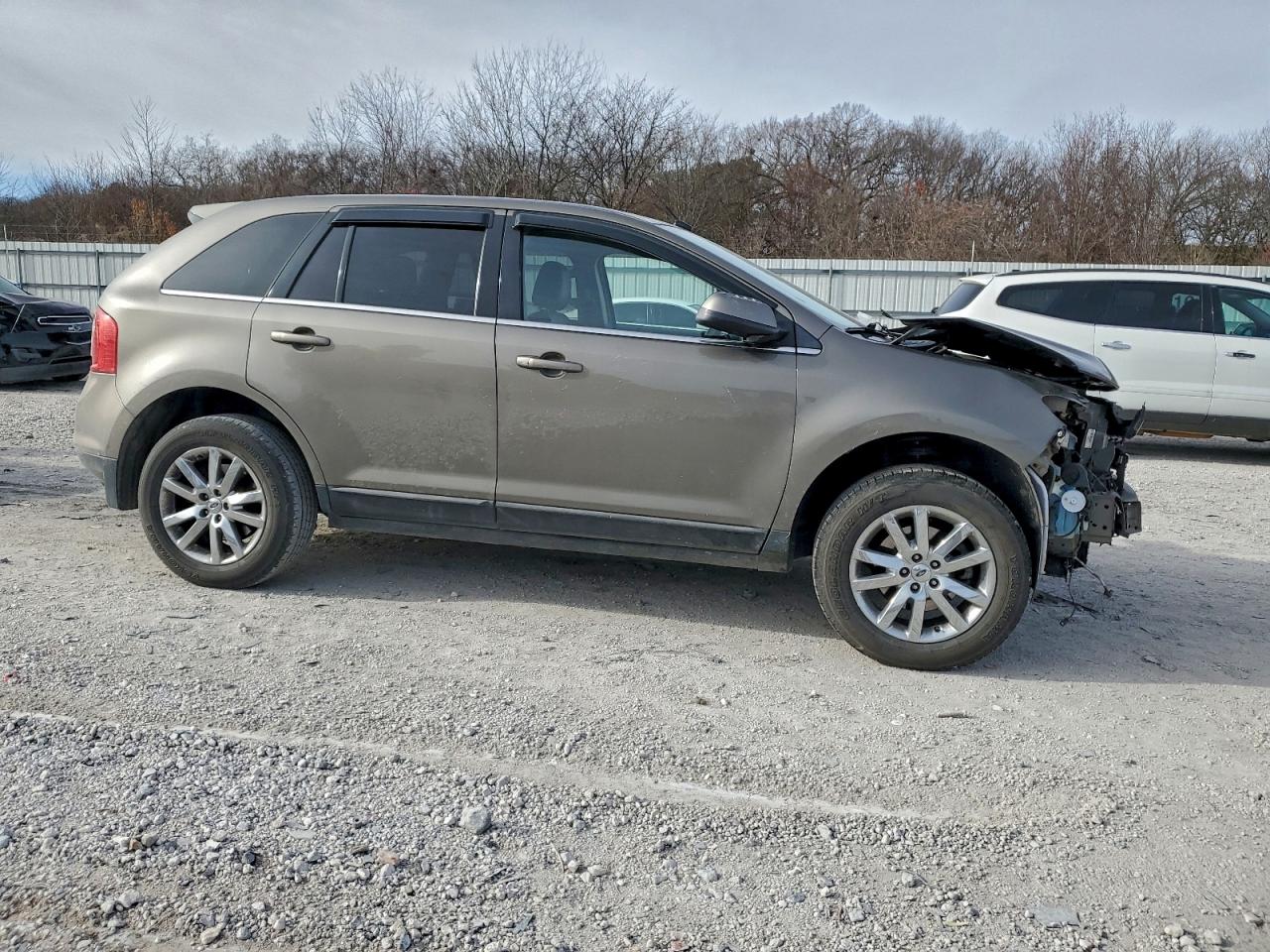 2013 FORD EDGE photo 4