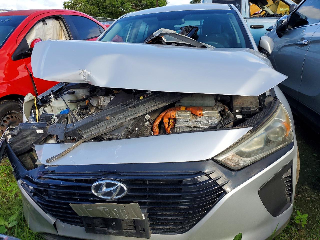 2018 HYUNDAI IONIQ BLUE photo 5