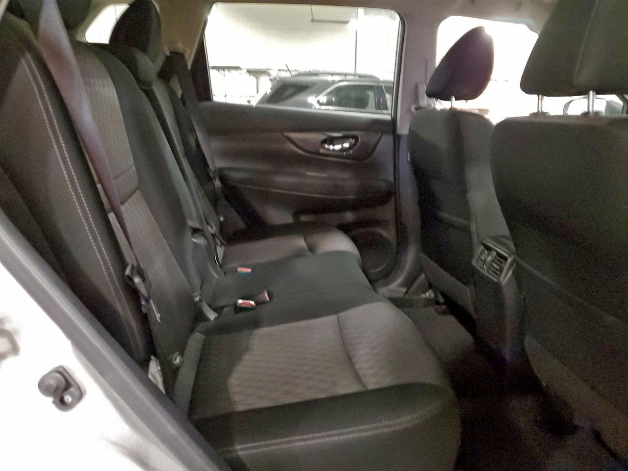 2020 NISSAN ROGUE S photo 10