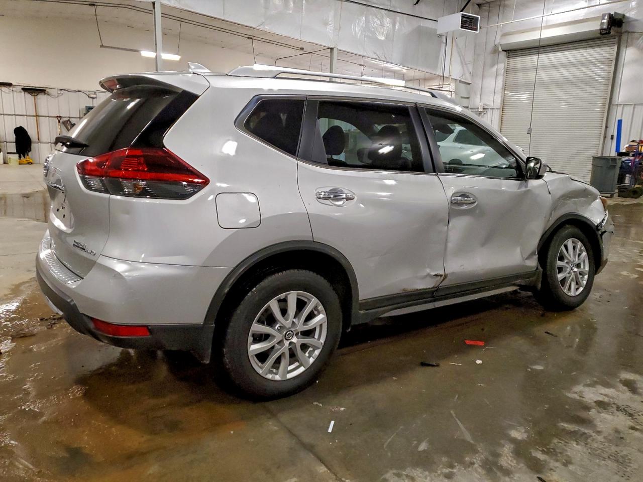 2020 NISSAN ROGUE S photo 3