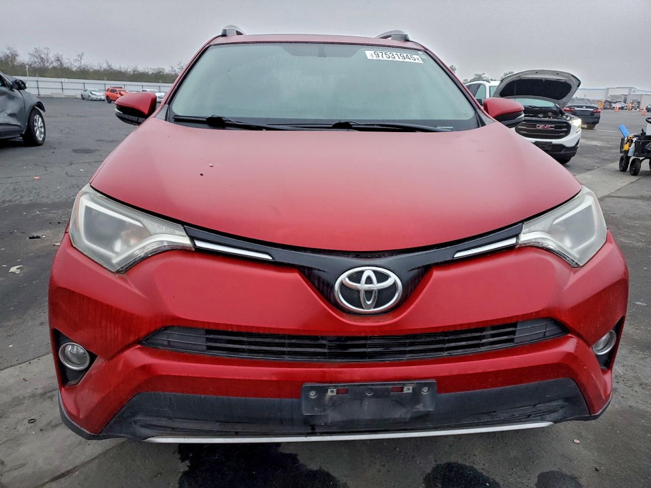 2016 TOYOTA RAV4 XLE photo 5