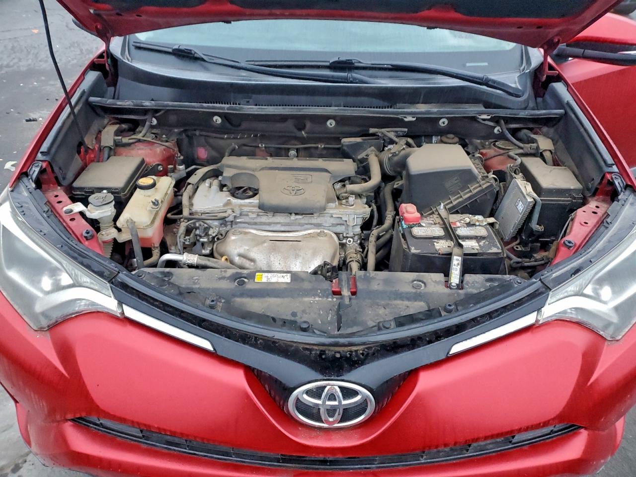 2016 TOYOTA RAV4 XLE photo 12