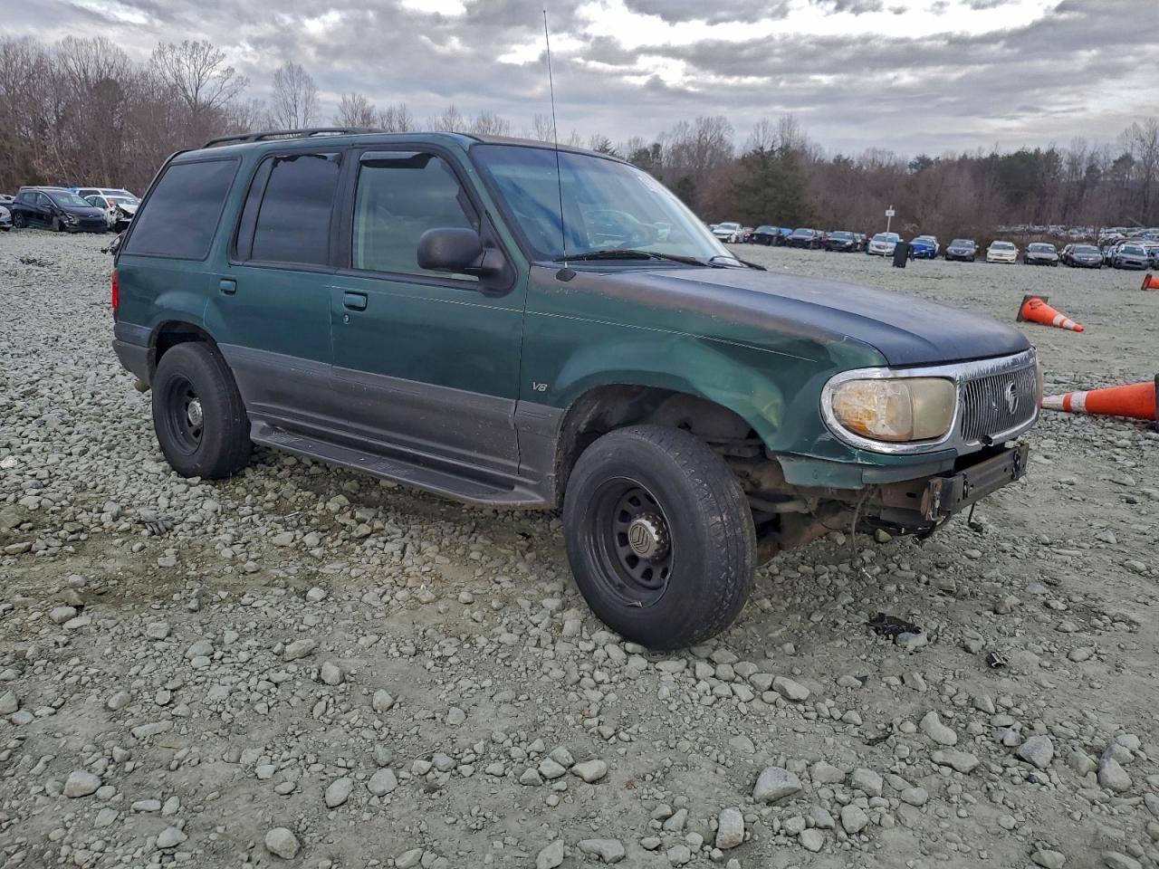 2001 MERCURY MOUNTAINEER photo 4