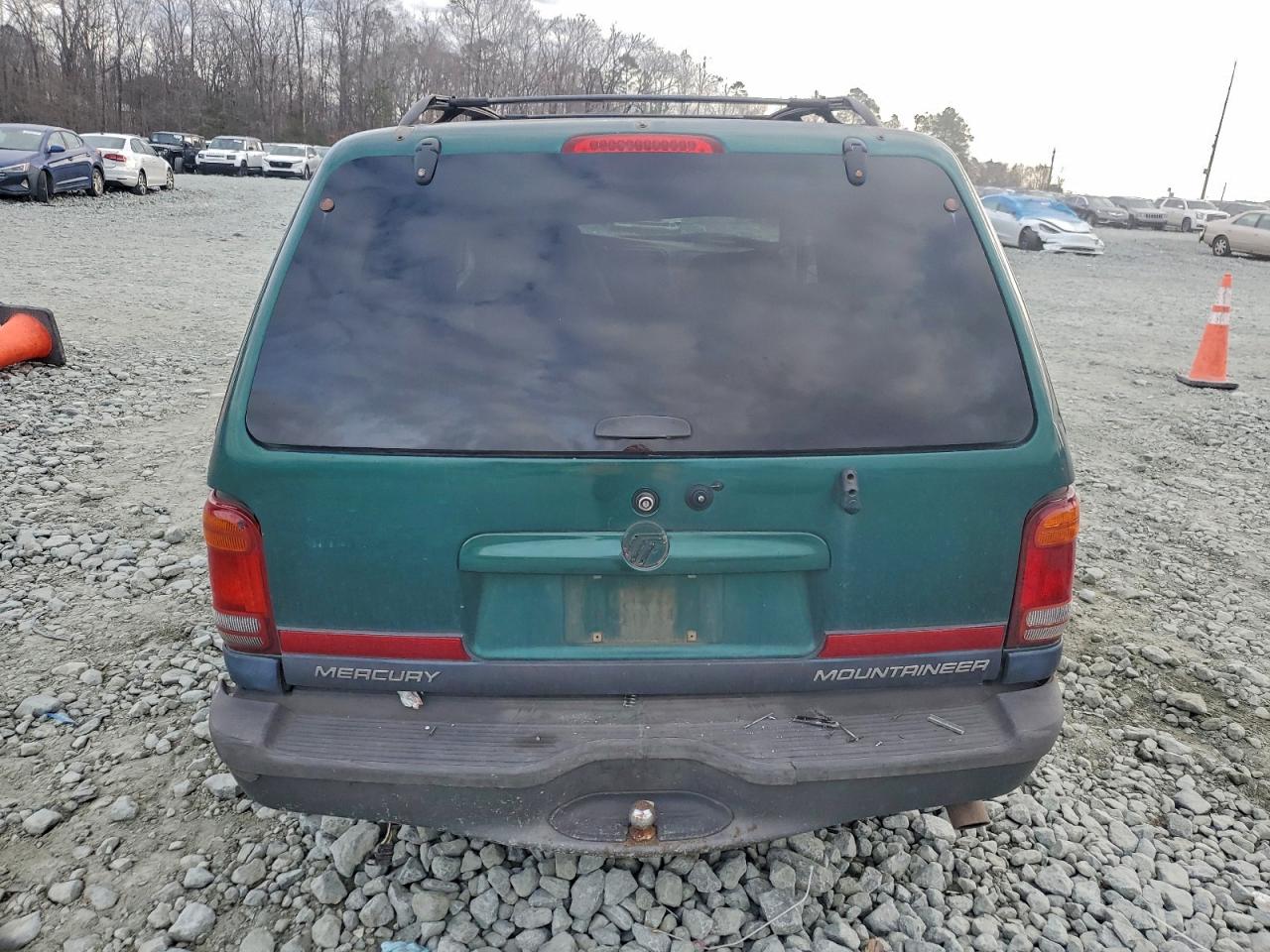 2001 MERCURY MOUNTAINEER photo 6