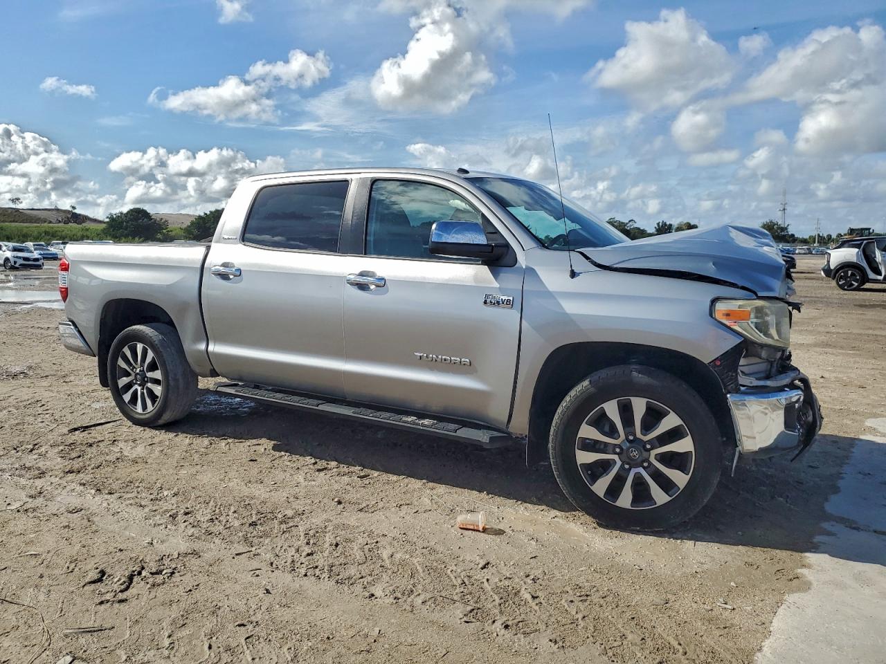 2018 TOYOTA TUNDRA CREWMAX LIMITED photo 4