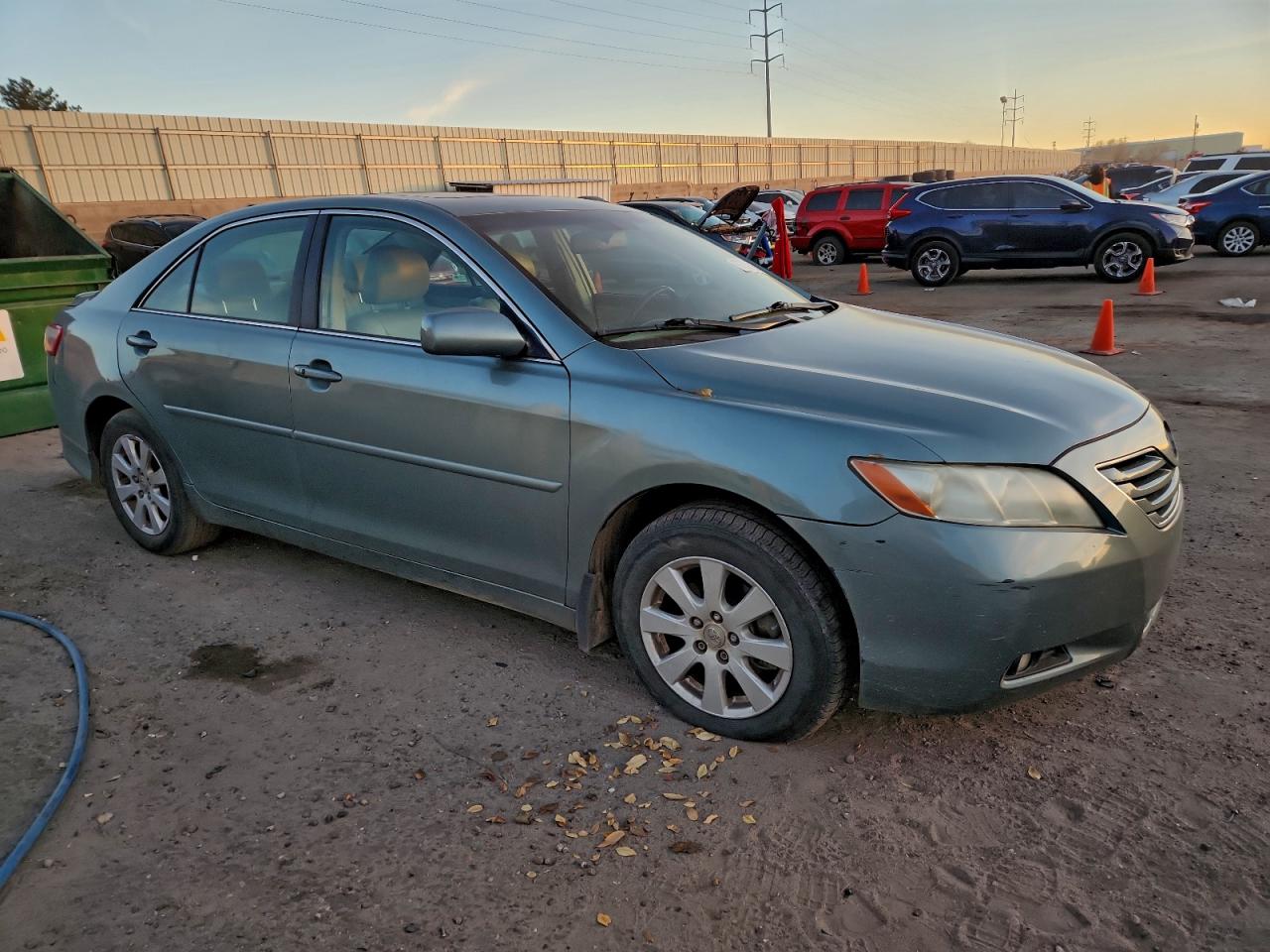 2007 TOYOTA CAMRY LE photo 4