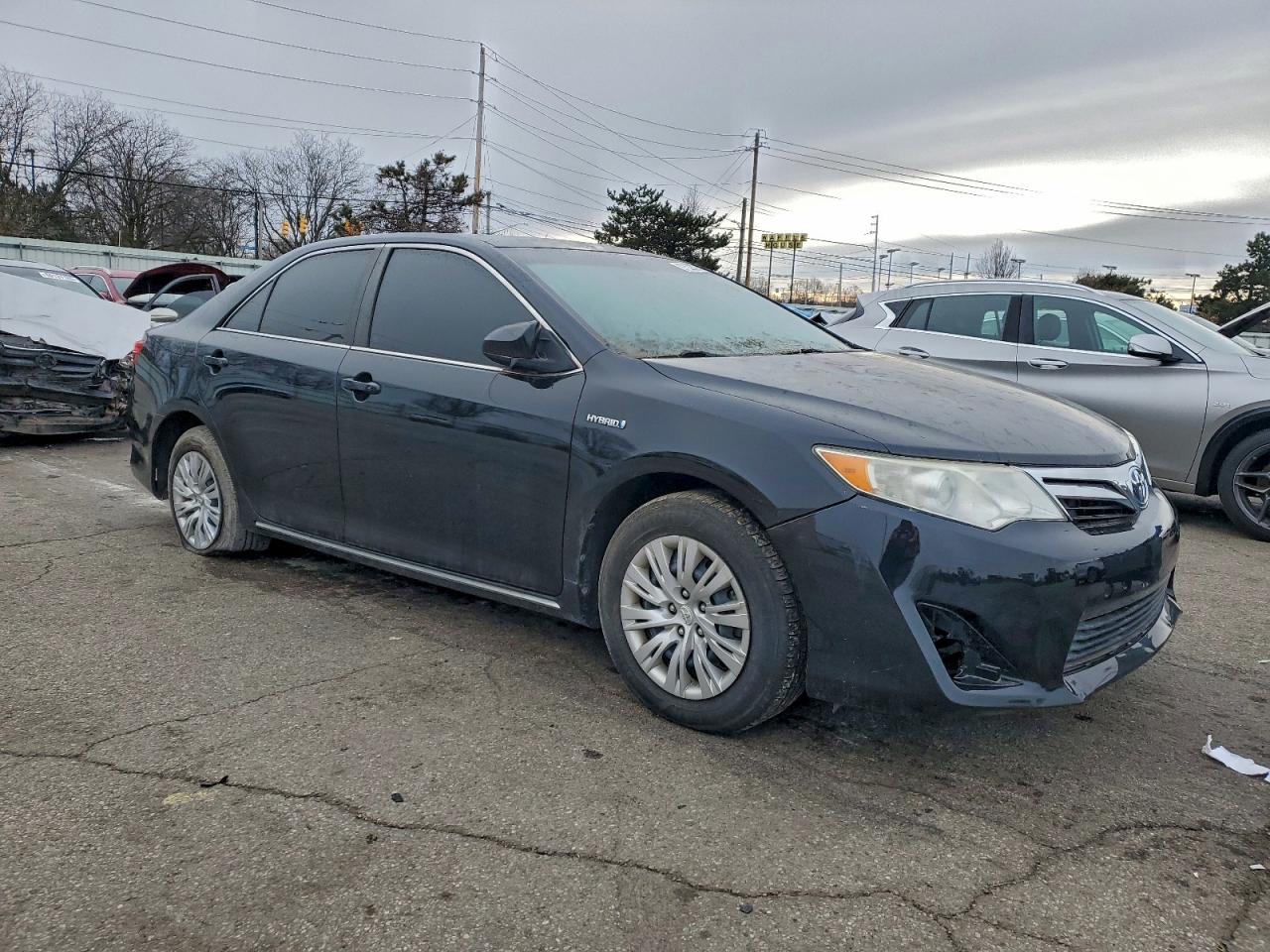 2014 TOYOTA CAMRY HYBRID photo 4