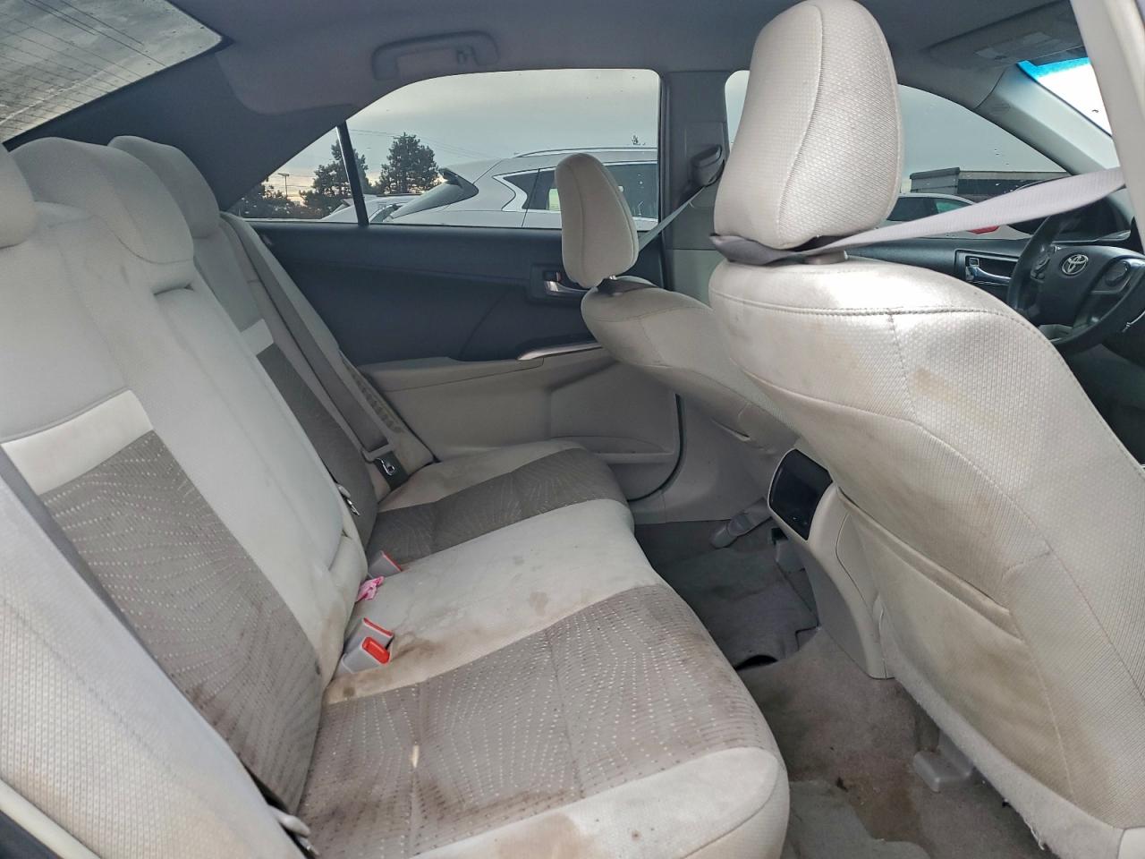 2014 TOYOTA CAMRY HYBRID photo 10