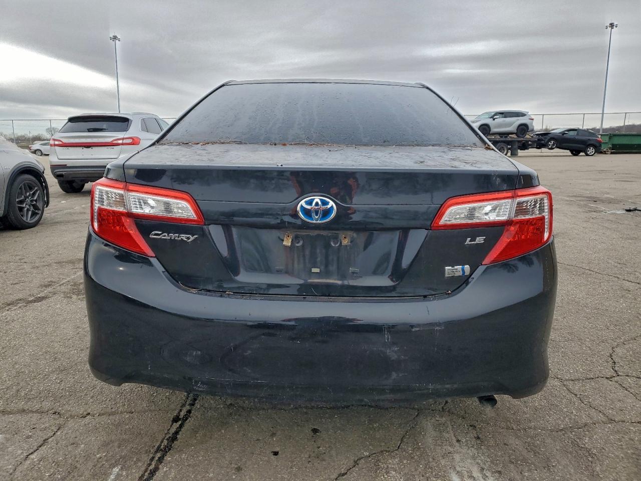 2014 TOYOTA CAMRY HYBRID photo 6